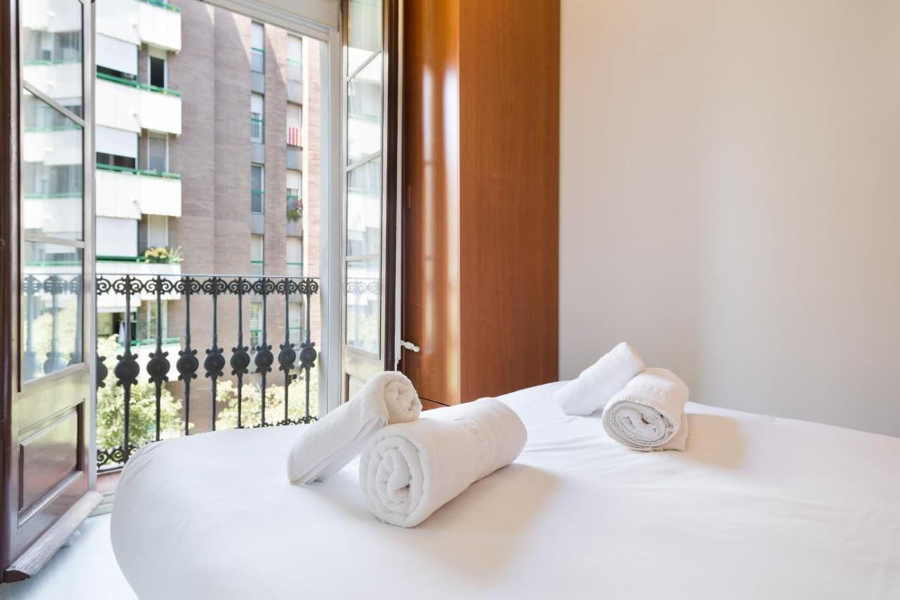 Stay U-Nique Apartments Manso Barcelona Bagian luar foto